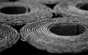 Ysgeibion bitumen roof disadvantages